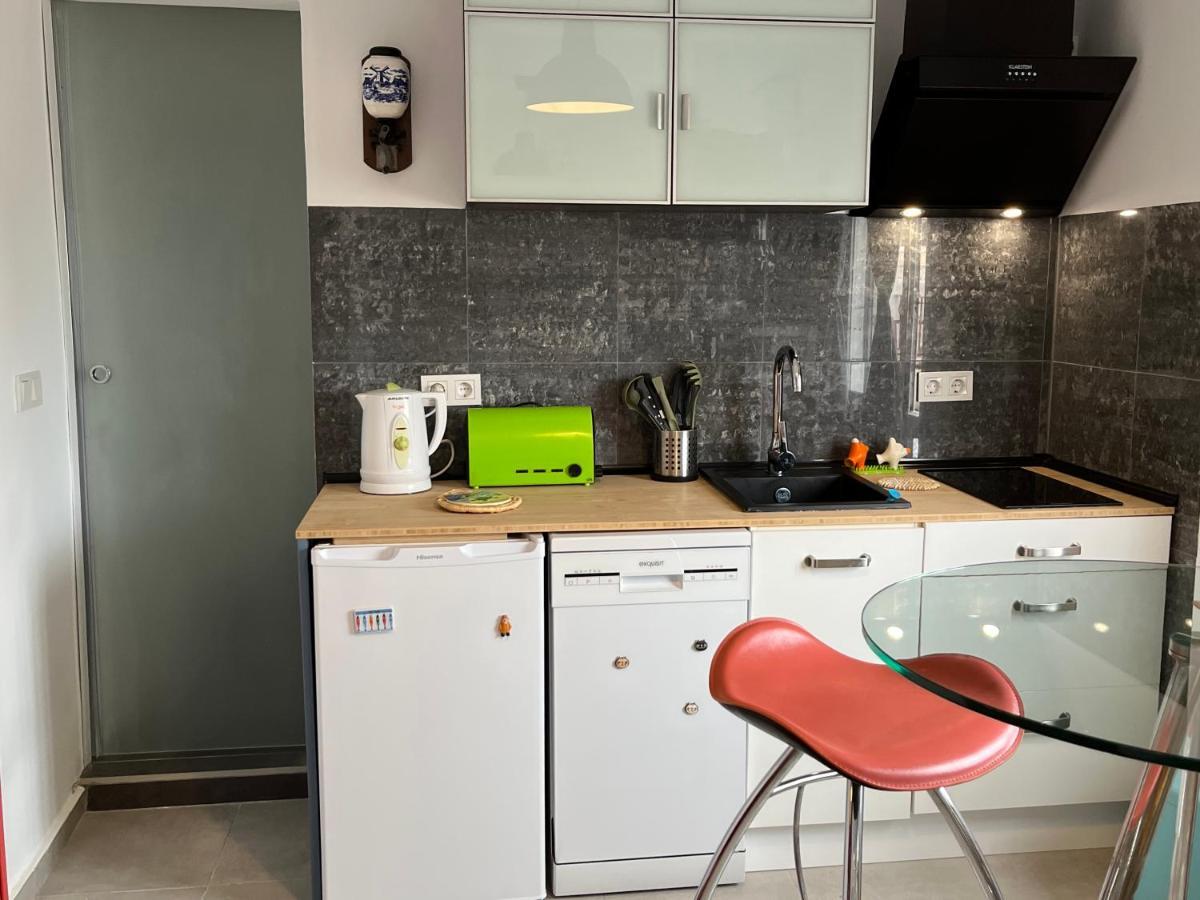 Casa Deniz Apartment Malaga Exterior photo